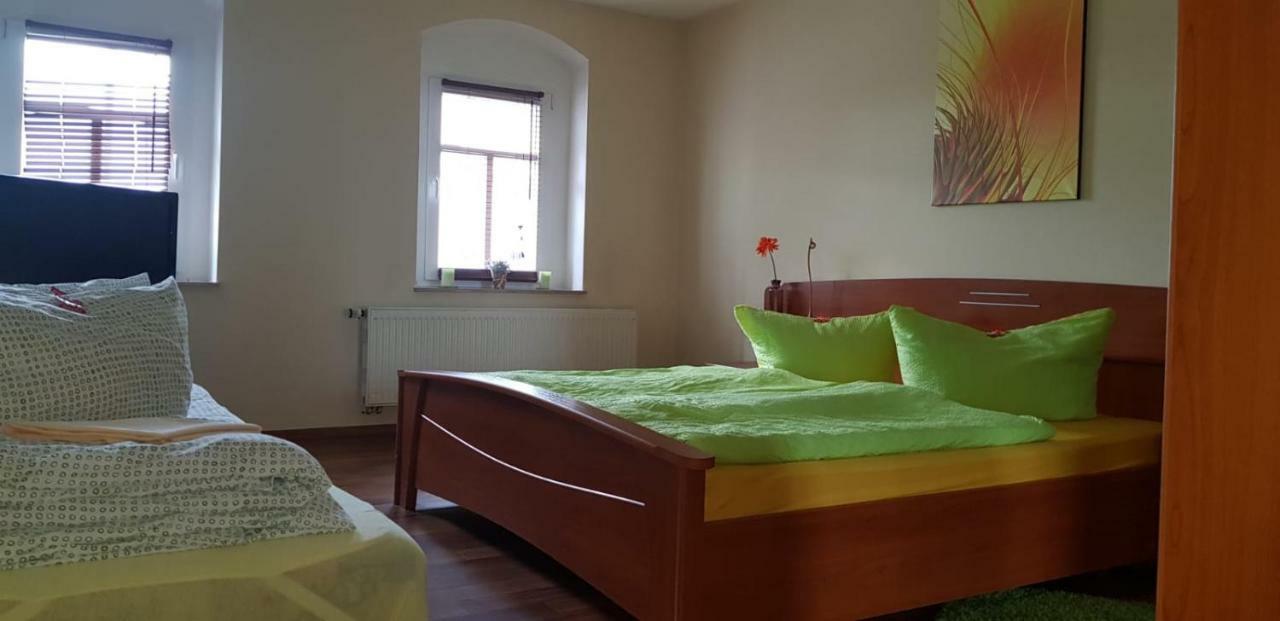 קמניץ Im Ballhaus Neuhilbersdorf מראה חיצוני תמונה